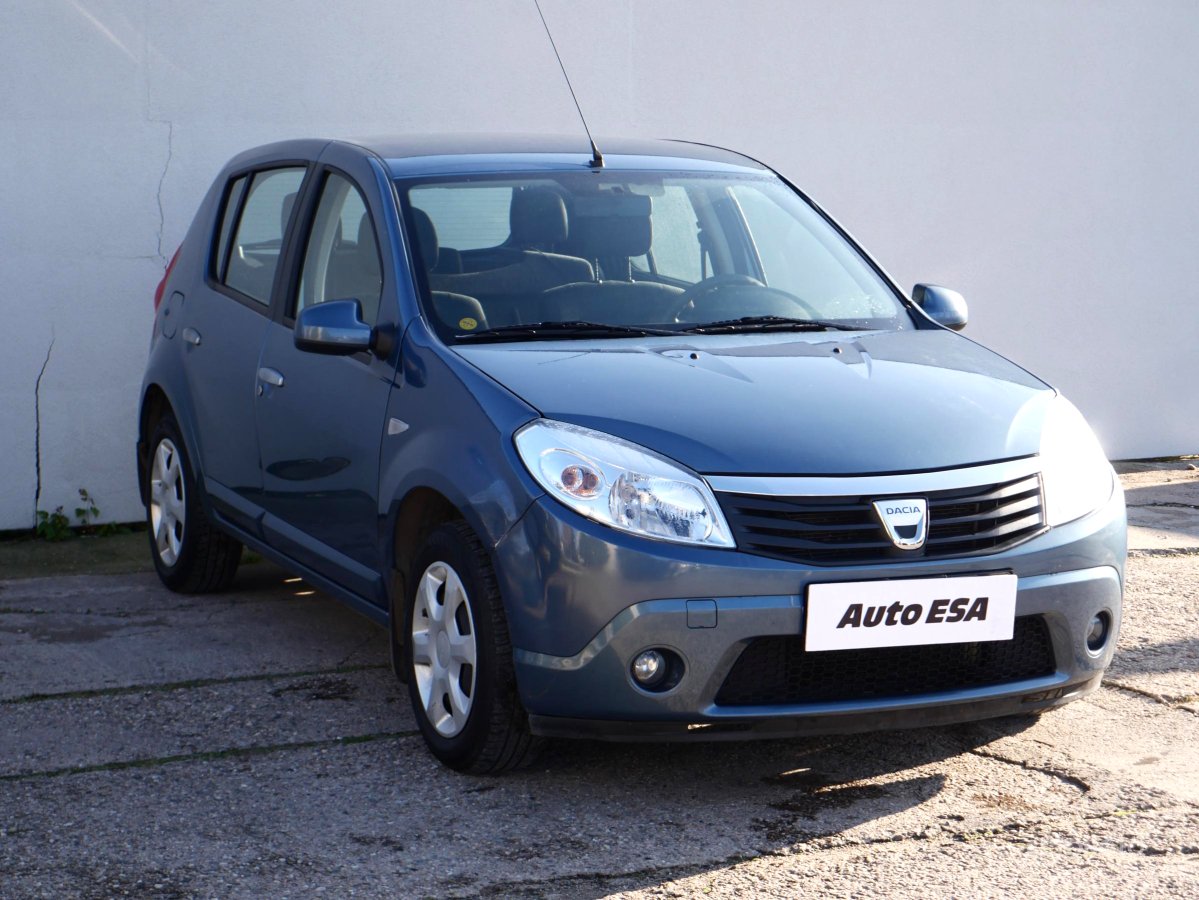 Dacia Sandero, 2008 - celkový pohled