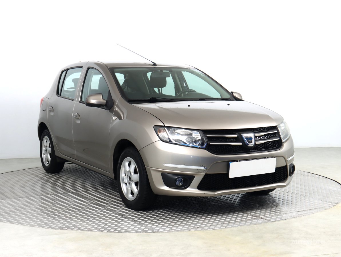Dacia Sandero, 2014 - celkový pohled