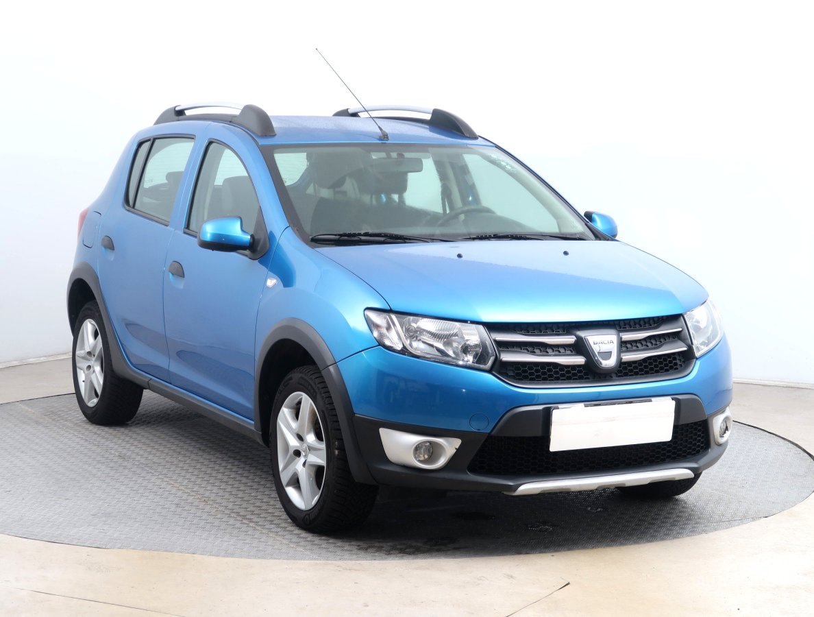 Dacia Sandero, 2013 - celkový pohled