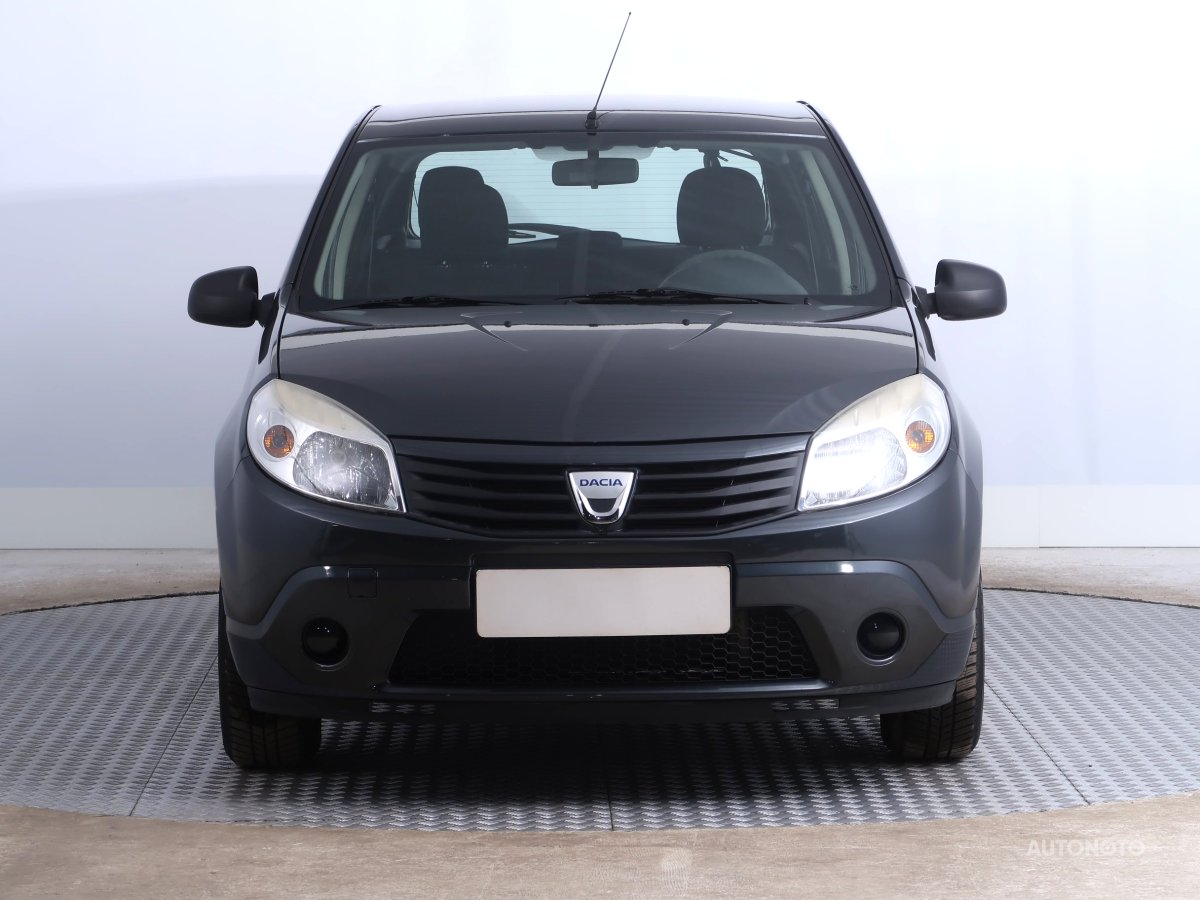 Dacia Sandero, 2009 - pohled č. 2