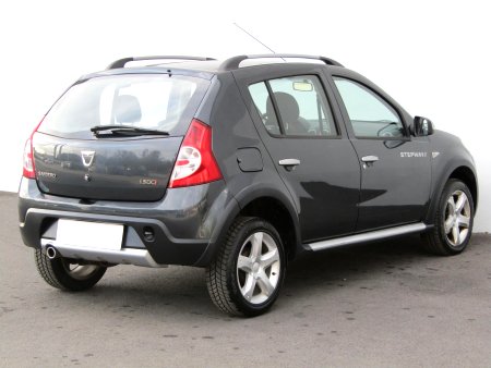 Dacia Sandero, 2011 - pohled č. 5