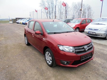 Dacia Sandero, 2013 - pohled č. 3