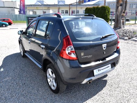 Dacia Sandero, 2009 - pohled č. 3