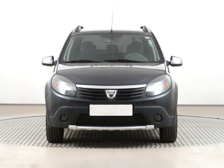 Dacia Sandero, 2010 - pohled č. 2