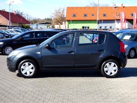 Dacia Sandero, 2010 - pohled č. 8
