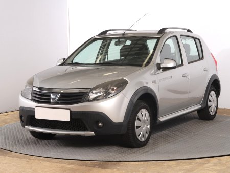 Dacia Sandero, 2012 - pohled č. 3