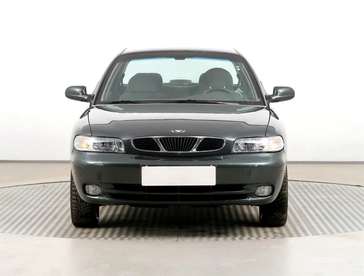 Daewoo Nubira, 1998 - pohled č. 2