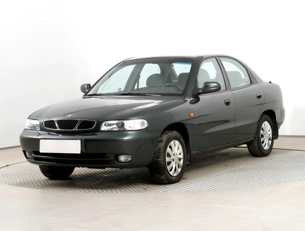 Daewoo Nubira, 1998 - pohled č. 3