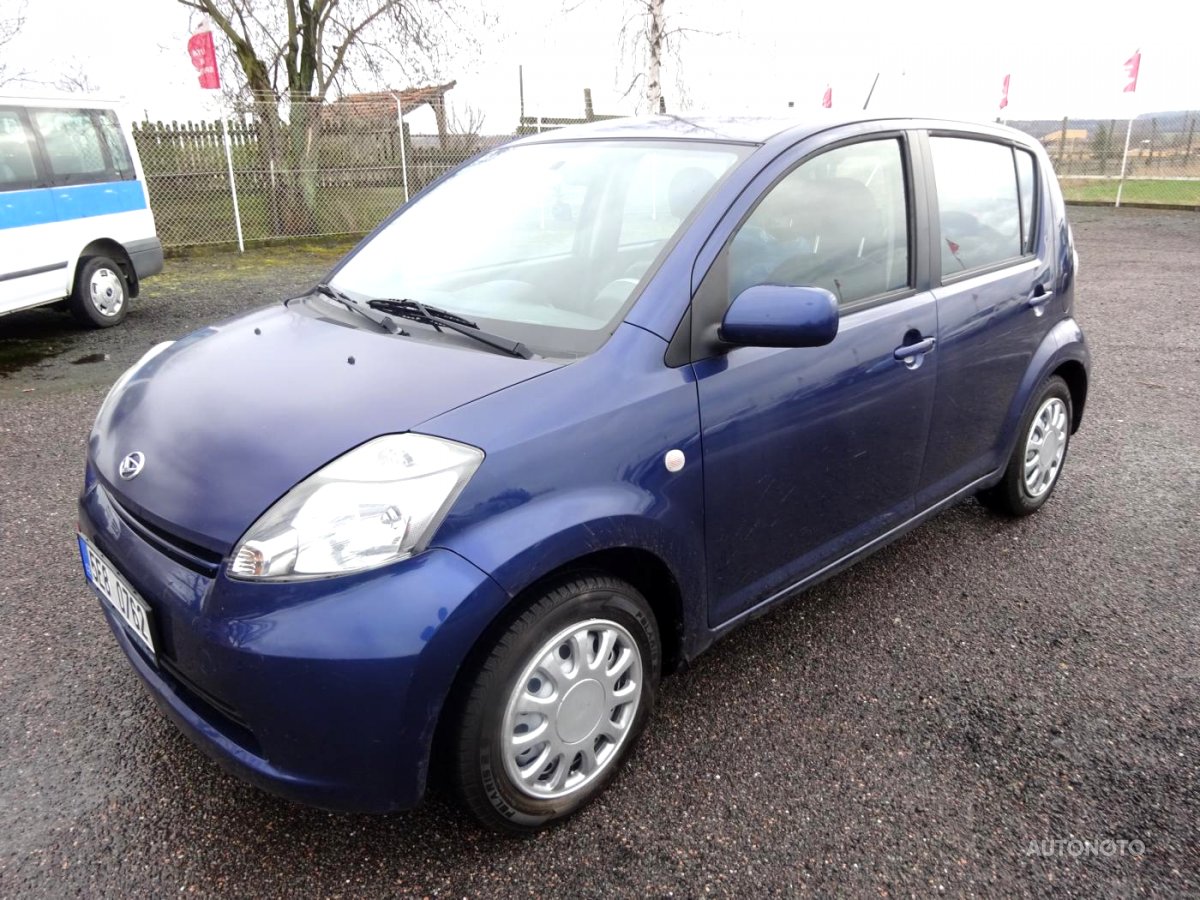 Daihatsu Sirion, 2005 - pohled č. 3