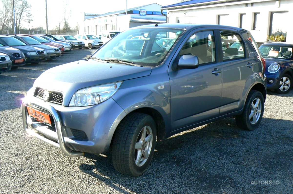 Mercedes-Benz Třídy E, 2005 - celkový pohled