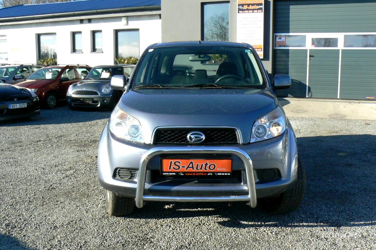 Mercedes-Benz Třídy E, 2005 - pohled č. 3