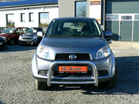 Mercedes-Benz Třídy E, 2005 - pohled č. 3