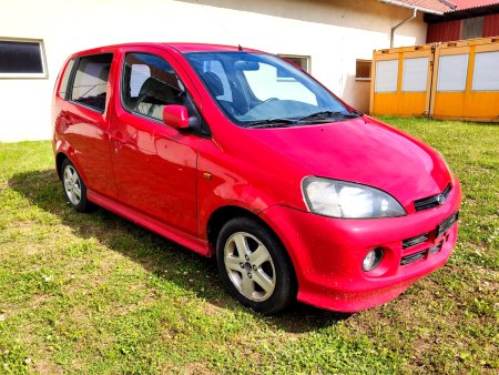 Daihatsu YRV, 2002 - pohled č. 3