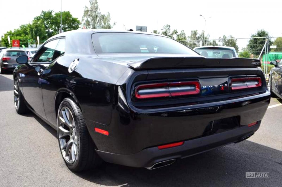 Dodge Challenger, 2015 - pohled č. 10