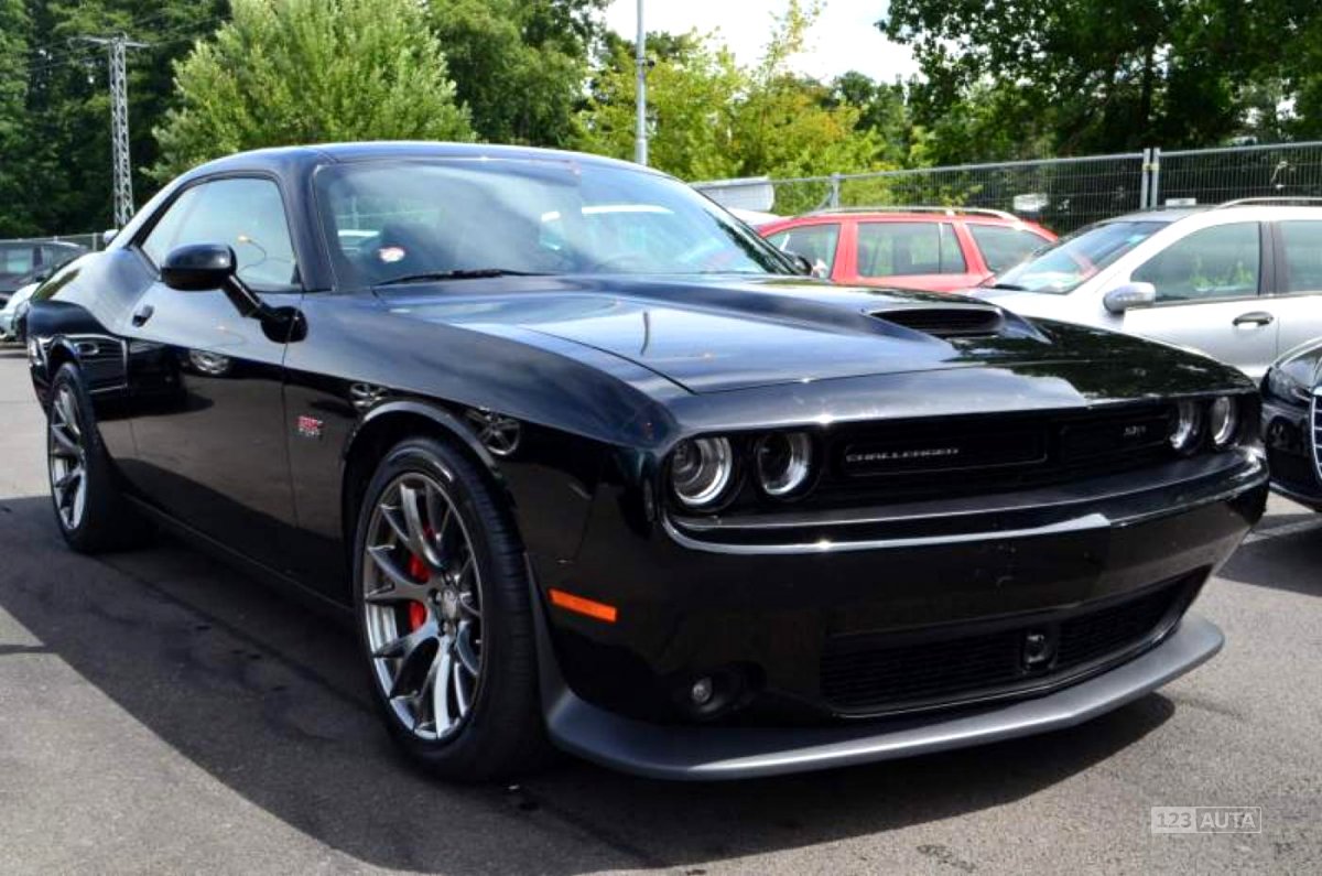 Dodge Challenger, 2015 - pohled č. 3