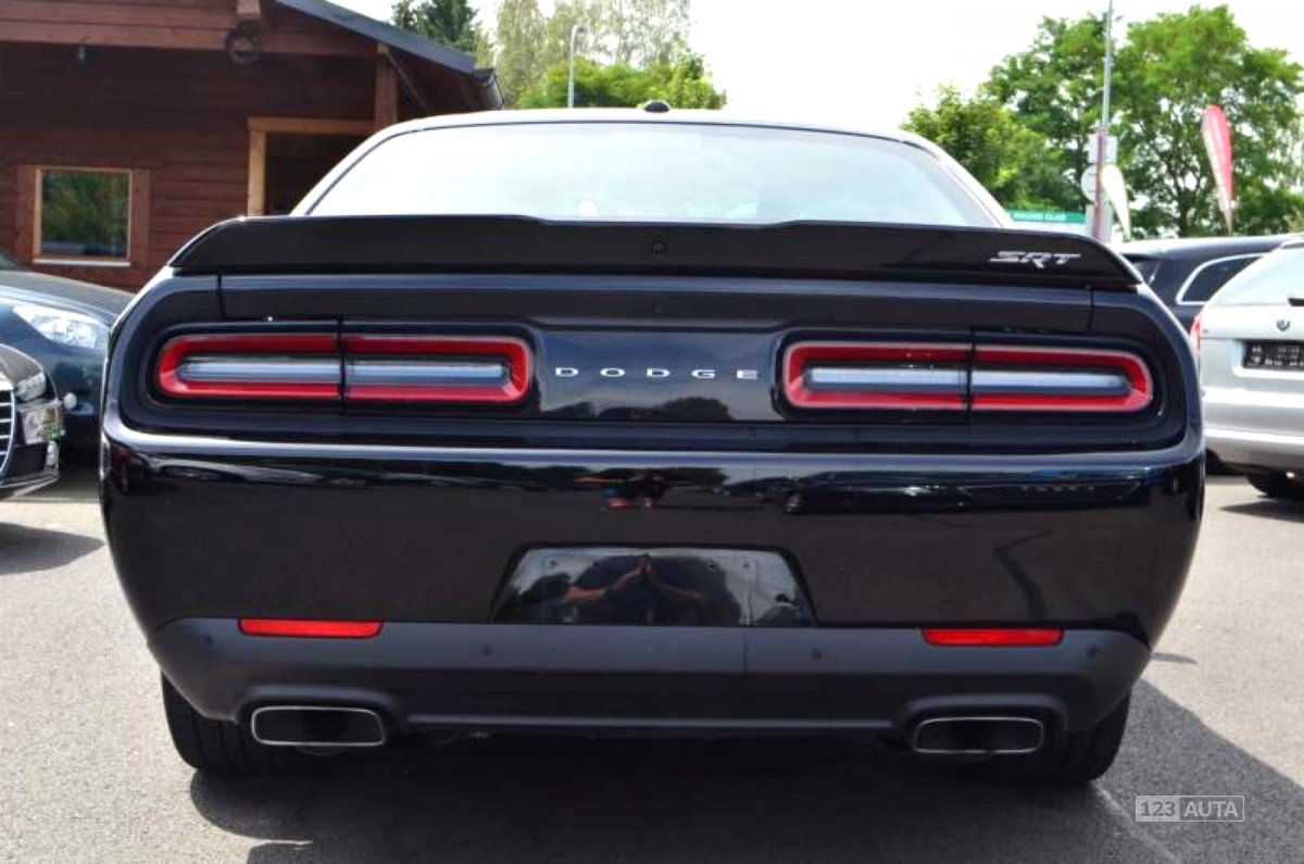 Dodge Challenger, 2015 - pohled č. 9