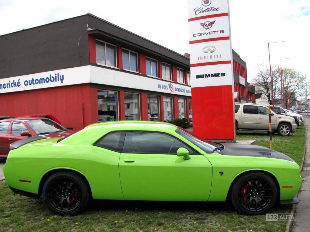 Dodge Challenger, 2020 - pohled č. 6