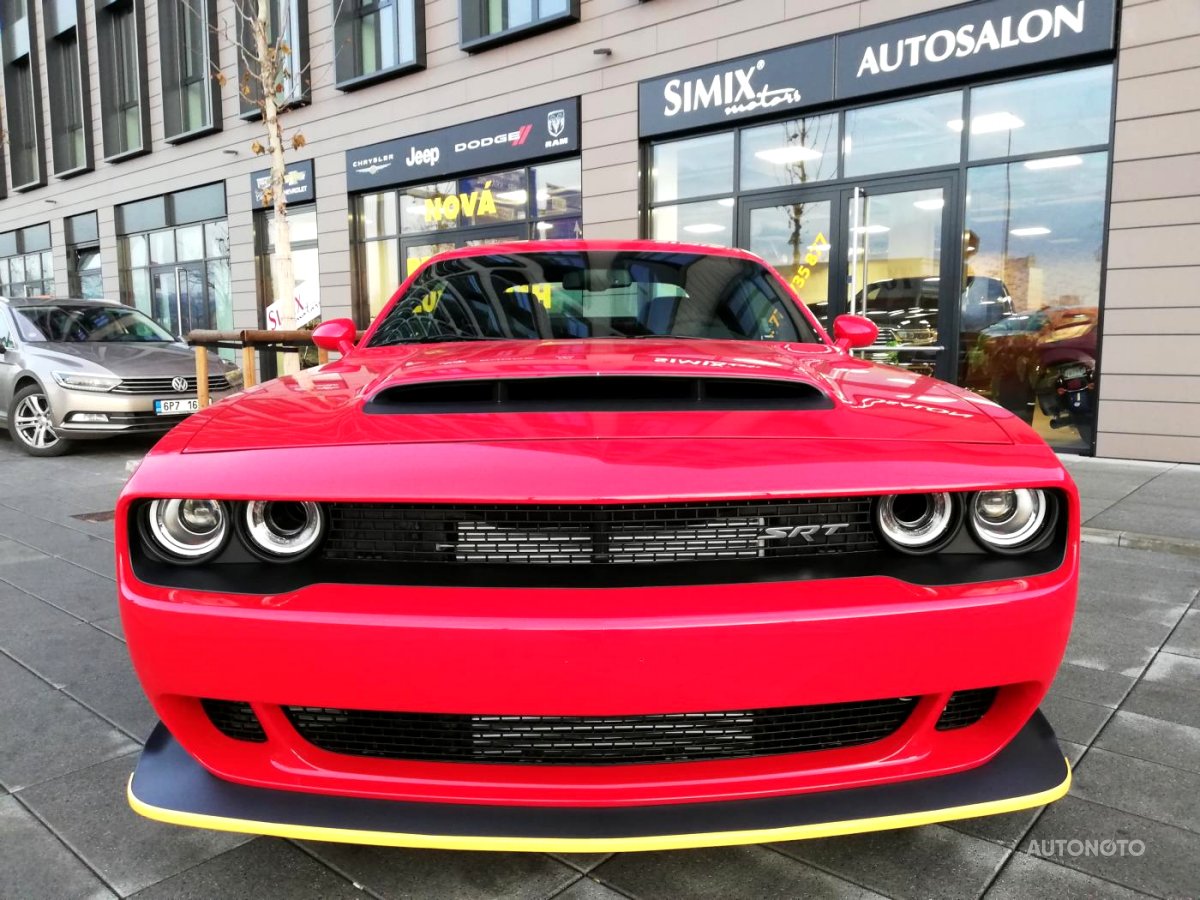 Dodge Challenger, 2018 - pohled č. 3