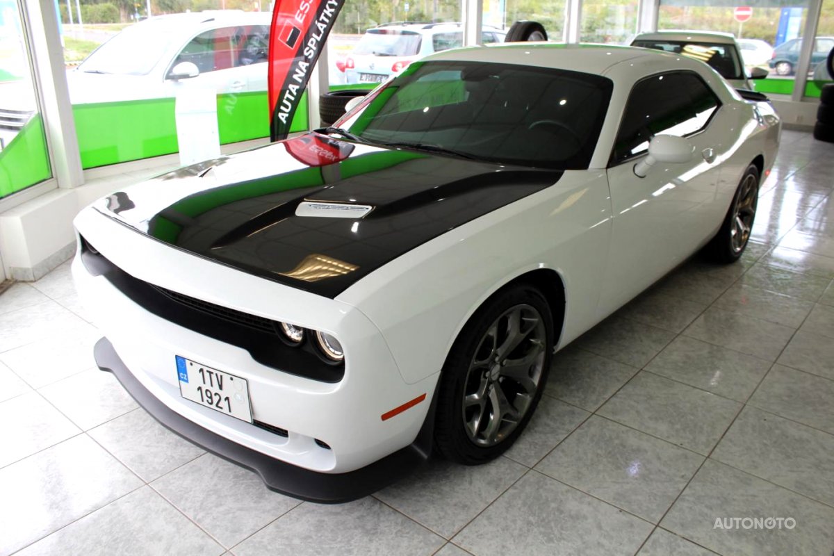 Dodge Challenger, 2016 - pohled č. 2