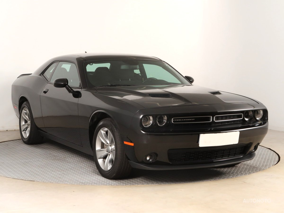Dodge Challenger, 2023 - celkový pohled