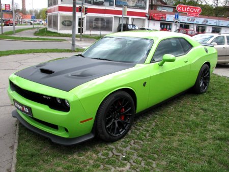 Dodge Challenger SRT HELLCAT