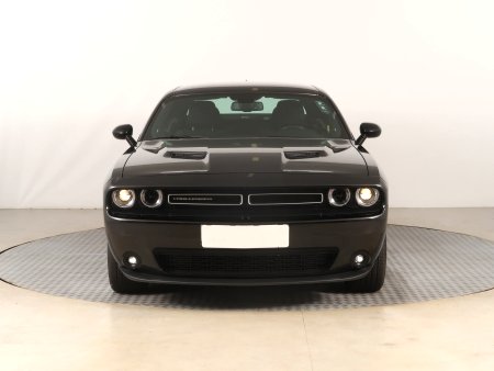 Dodge Challenger, 2023 - pohled č. 2
