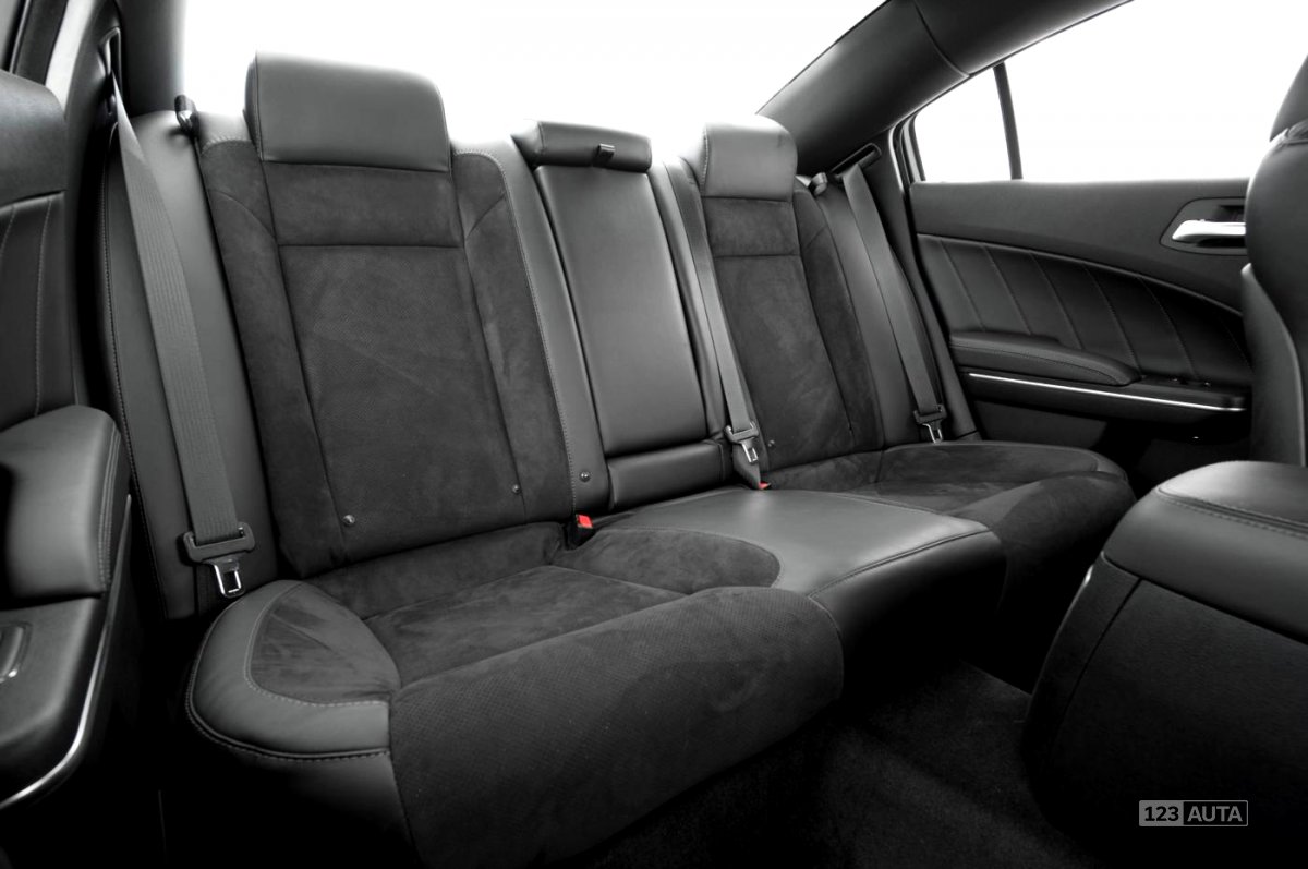 Dodge Charger, 2016 - pohled č. 8