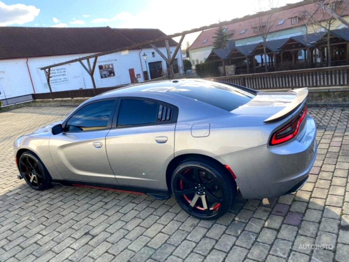 Dodge Charger, 2016 - pohled č. 3