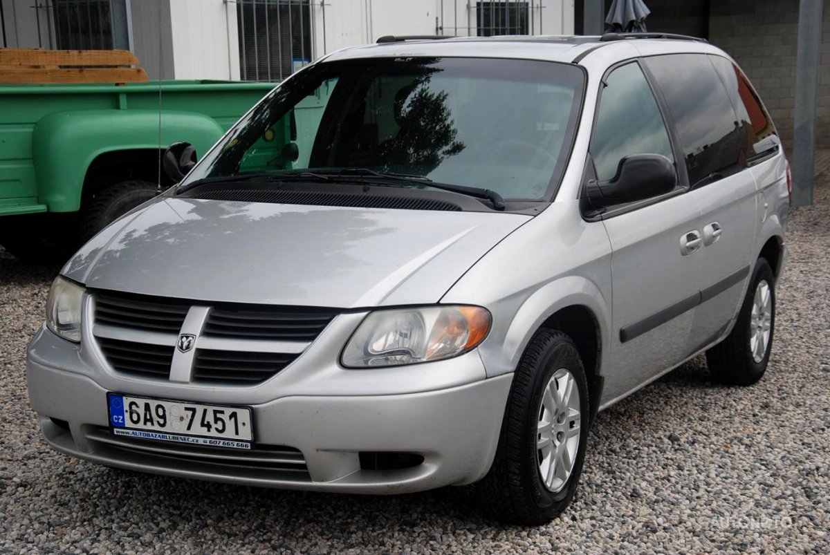 Dodge Grand Caravan, 2005 - pohled č. 1