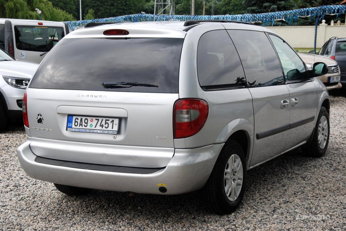 Dodge Grand Caravan, 2005 - pohled č. 3