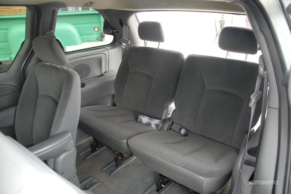 Dodge Grand Caravan, 2005 - pohled č. 8