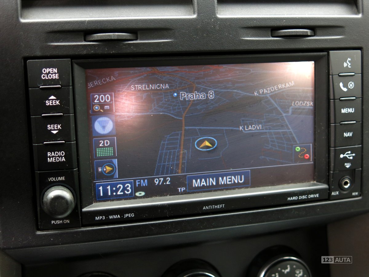 Dodge Nitro, 2008 - pohled č. 13