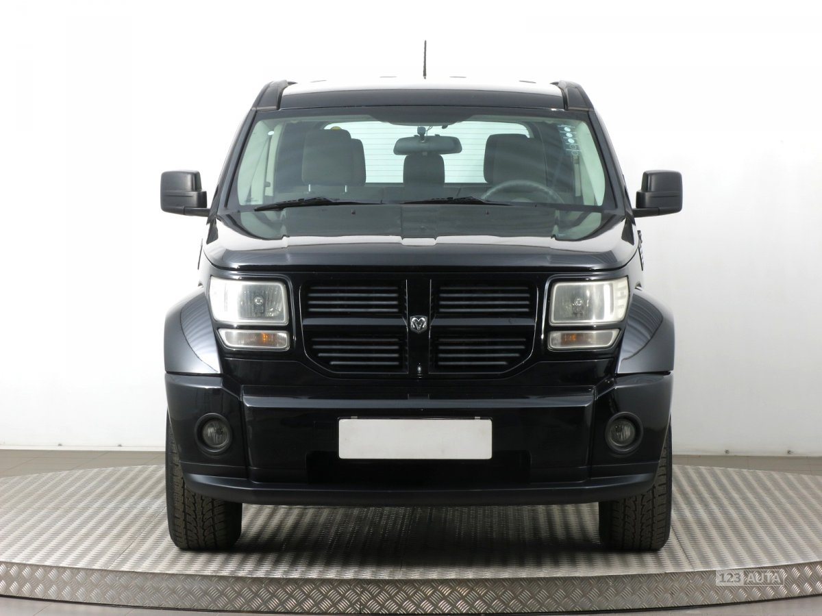 Dodge Nitro, 2008 - pohled č. 2