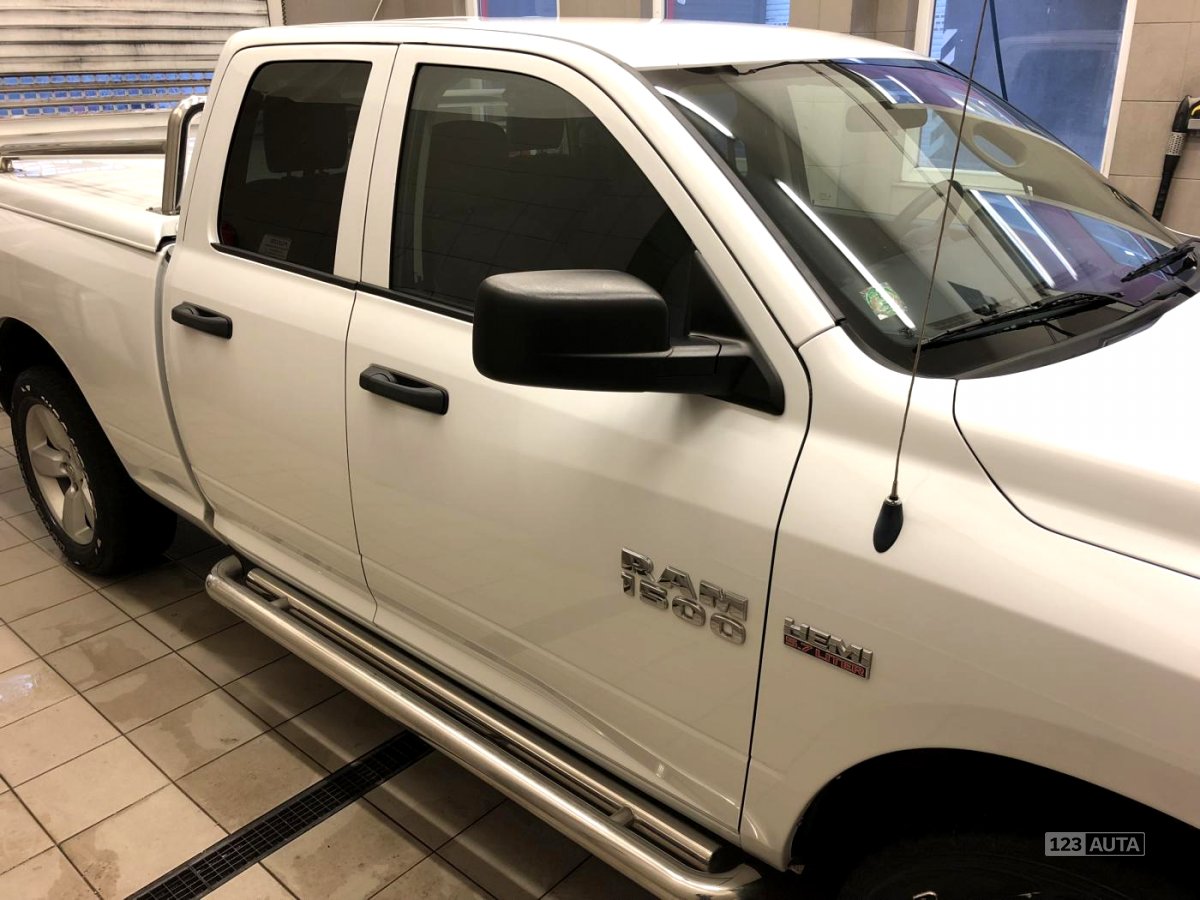 Dodge Charger, 2020 - pohled č. 9