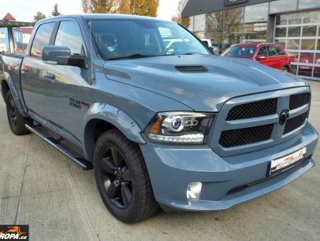 Dodge Ram 1500 Crew Cab Sport - Limited  Edit