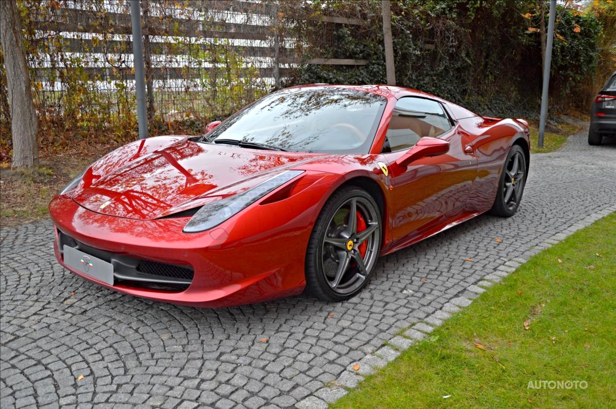 Ferrari 458, 2016 - pohled č. 3