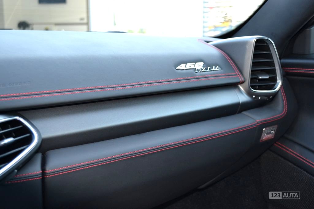 Ferrari 458, 2011 - pohled č. 12