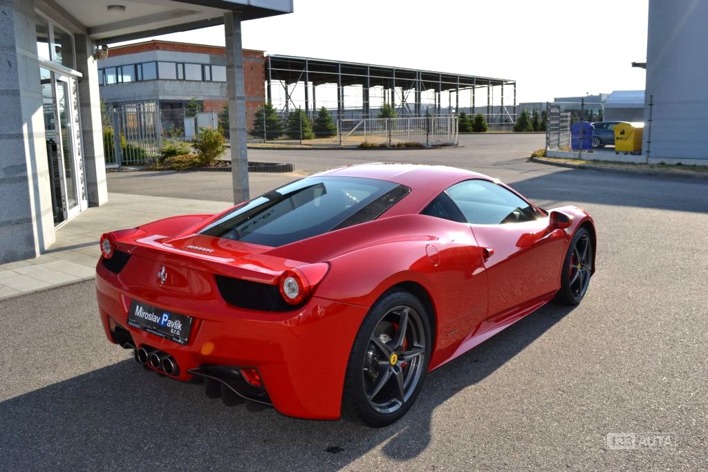 Ferrari 458, 2011 - pohled č. 4