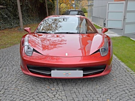 Ferrari 458, 2016 - pohled č. 2