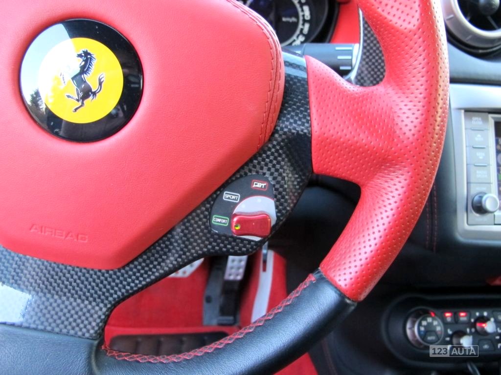 Ferrari California, 2010 - pohled č. 15