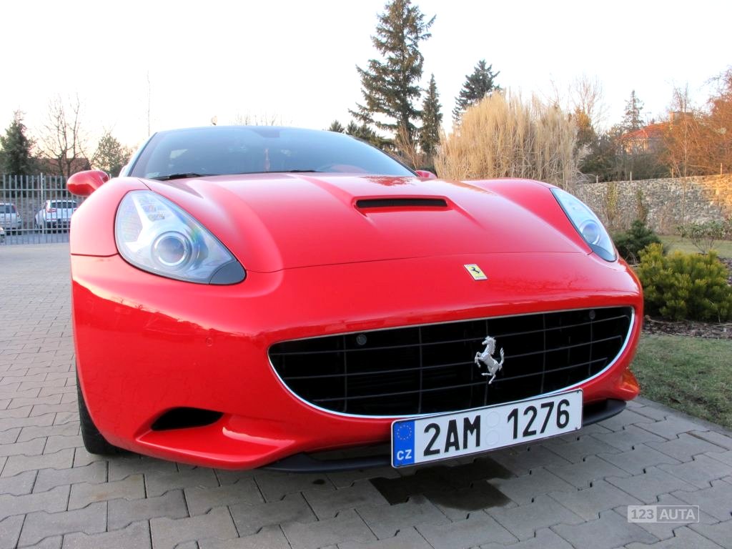 Ferrari California, 2010 - pohled č. 3