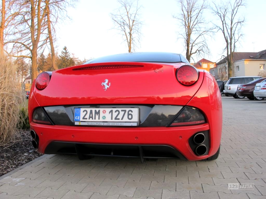 Ferrari California, 2010 - pohled č. 6