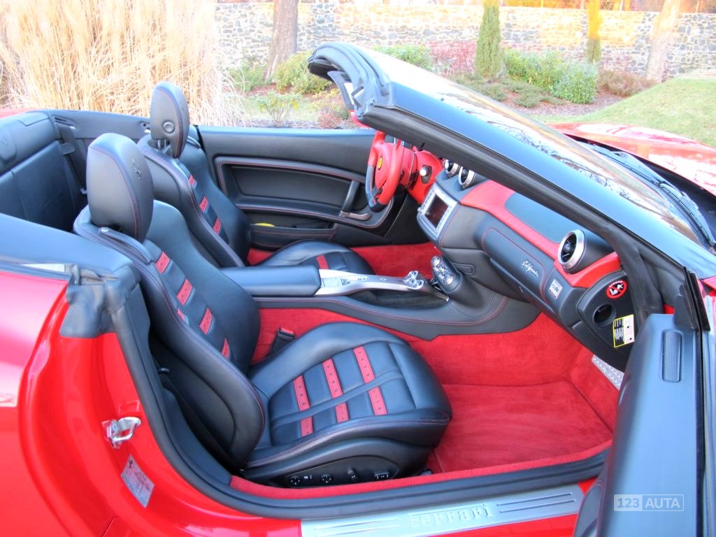 Ferrari California, 2010 - pohled č. 9