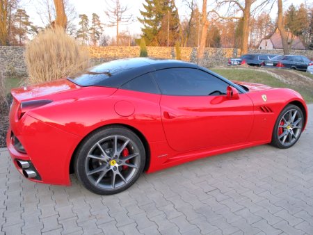 Ferrari California, 2010 - pohled č. 5