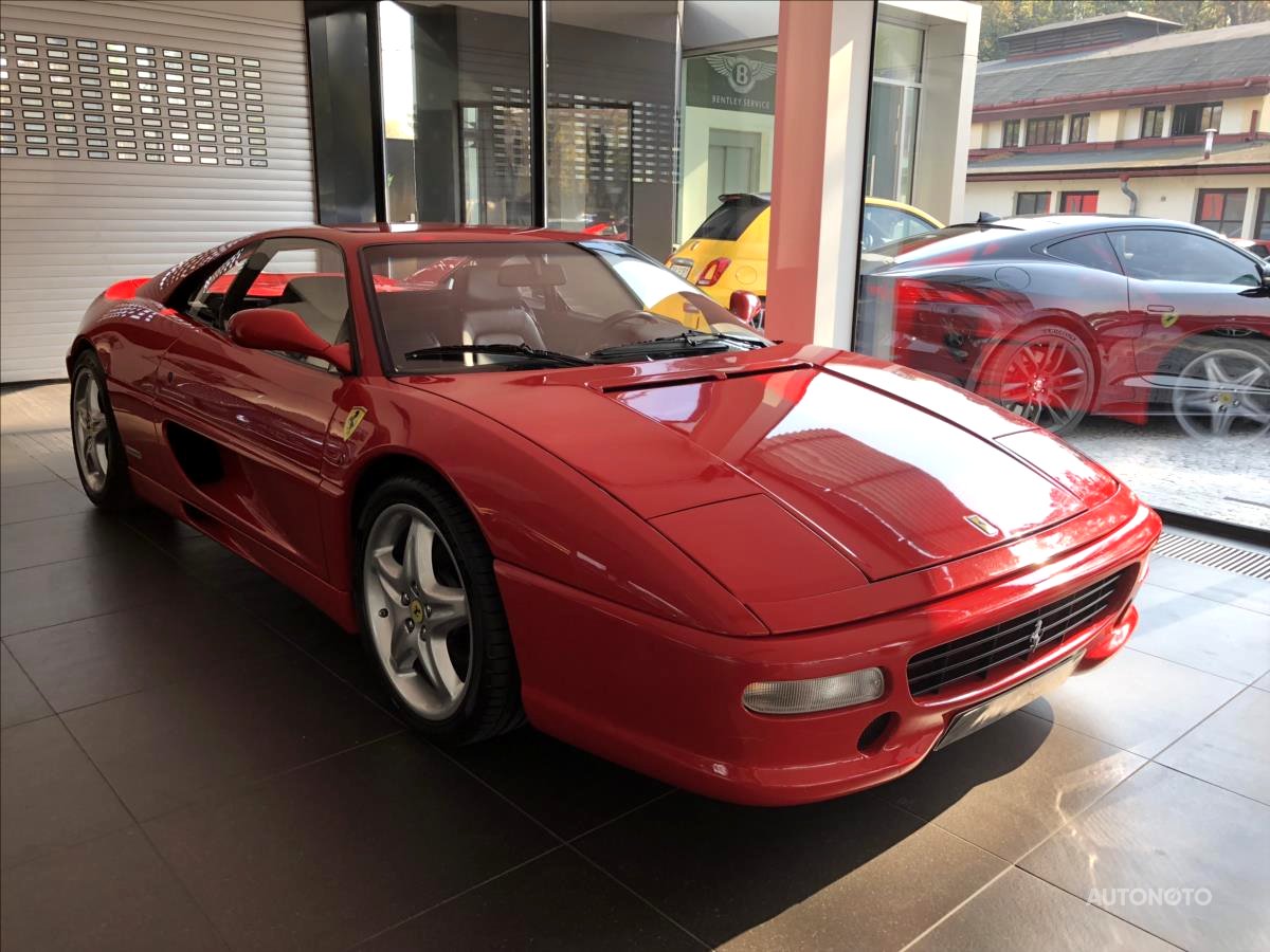 Ferrari F355, 1995 - pohled č. 3