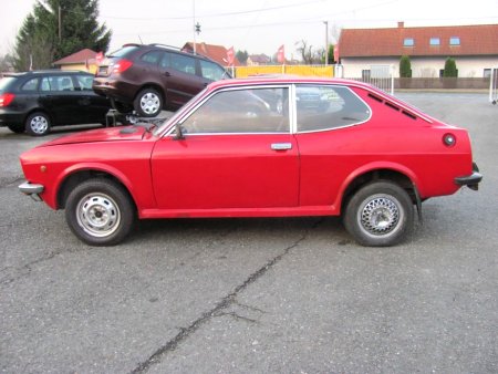 Fiat 128, 1973 - pohled č. 9