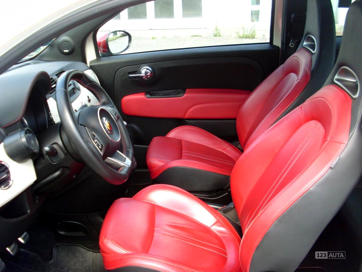 Abarth 500, 2009 - pohled č. 10