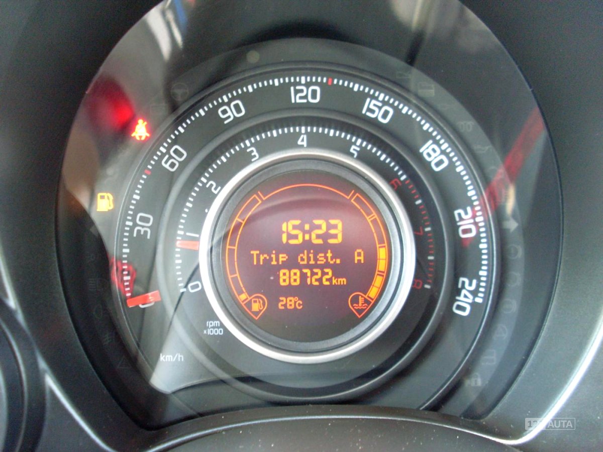 Abarth 500, 2009 - pohled č. 16