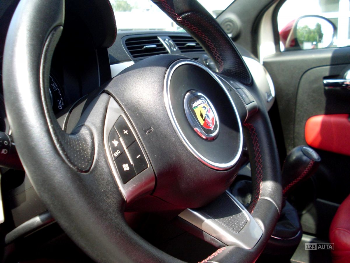 Abarth 500, 2009 - pohled č. 20