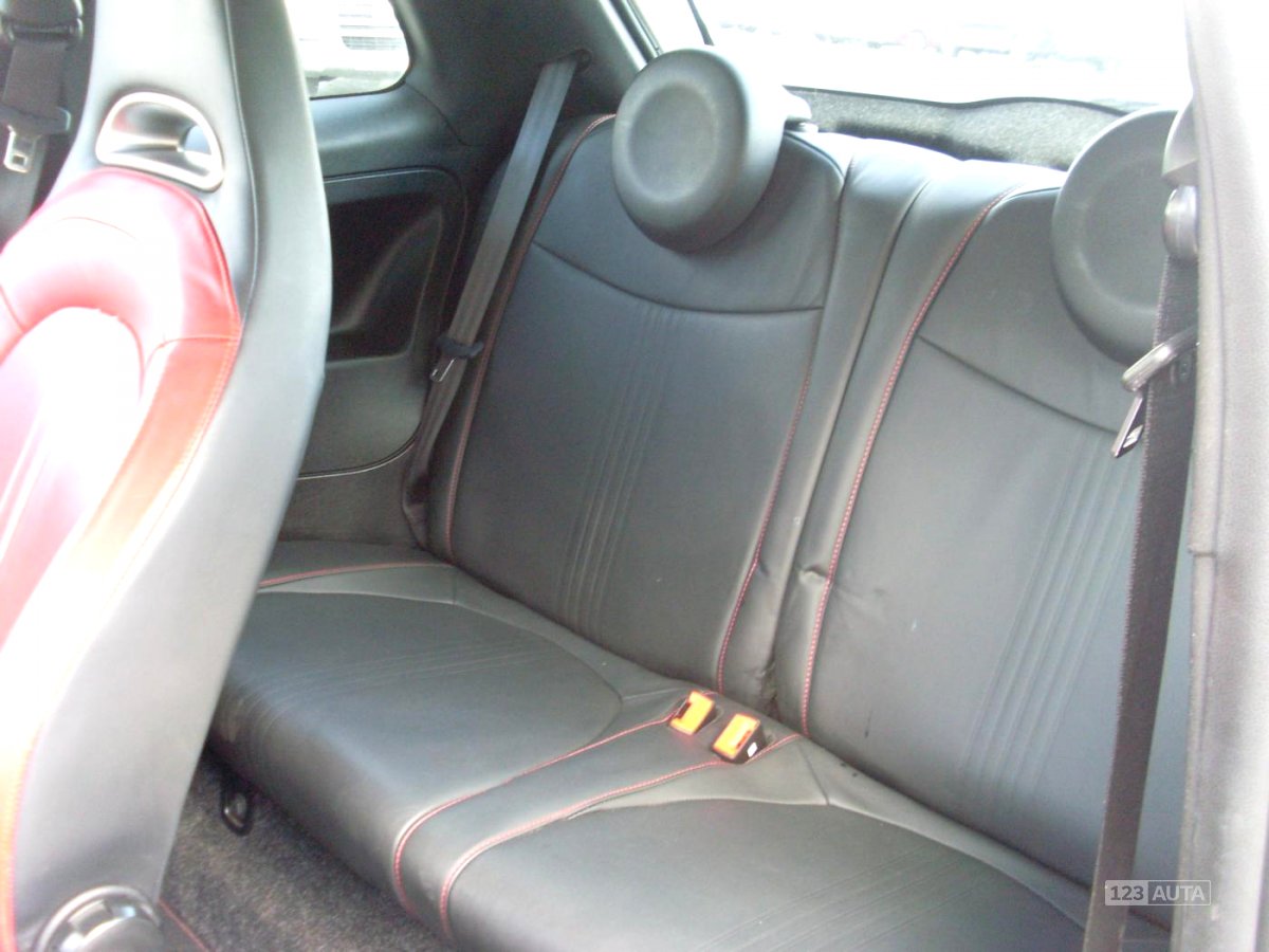 Abarth 500, 2009 - pohled č. 21